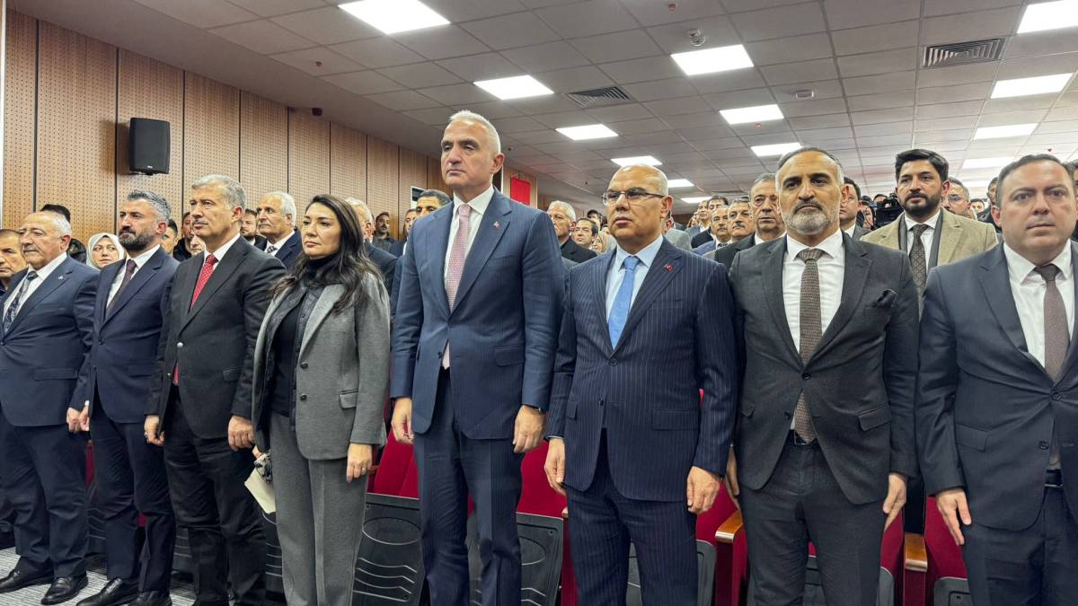 Bakan Ersoy’den Patnos’a kültür yatırımı