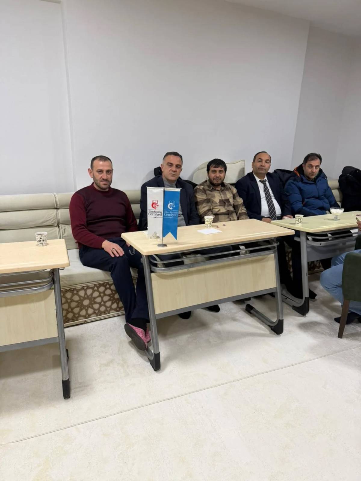 Ak Parti Erciş İlçe Başkanı Abidin Çalışkan Erciş İlim Yayma Cemiyeti Miraç Kandili Mevlid Programına Katıldı