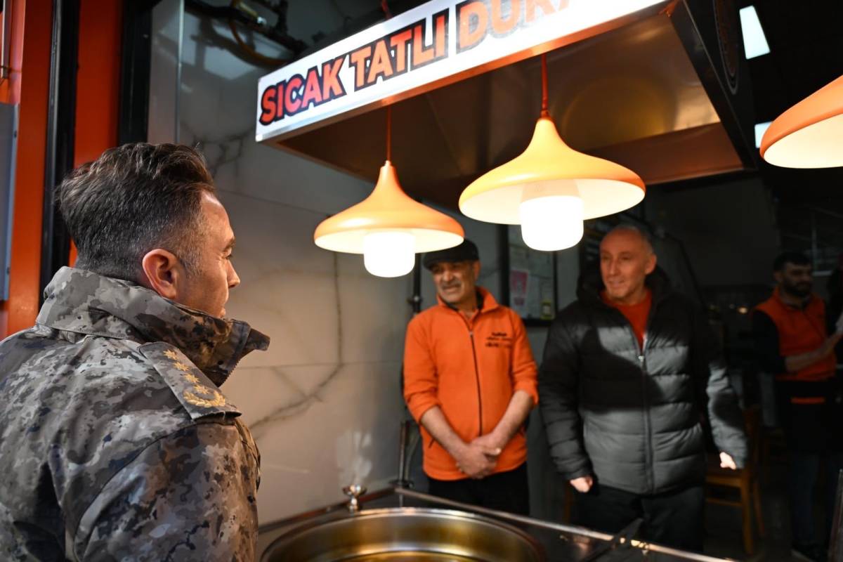 Ağrı İl Emniyet Müdürü Önder’den Esnaf ve Vatandaşlara Ziyaret