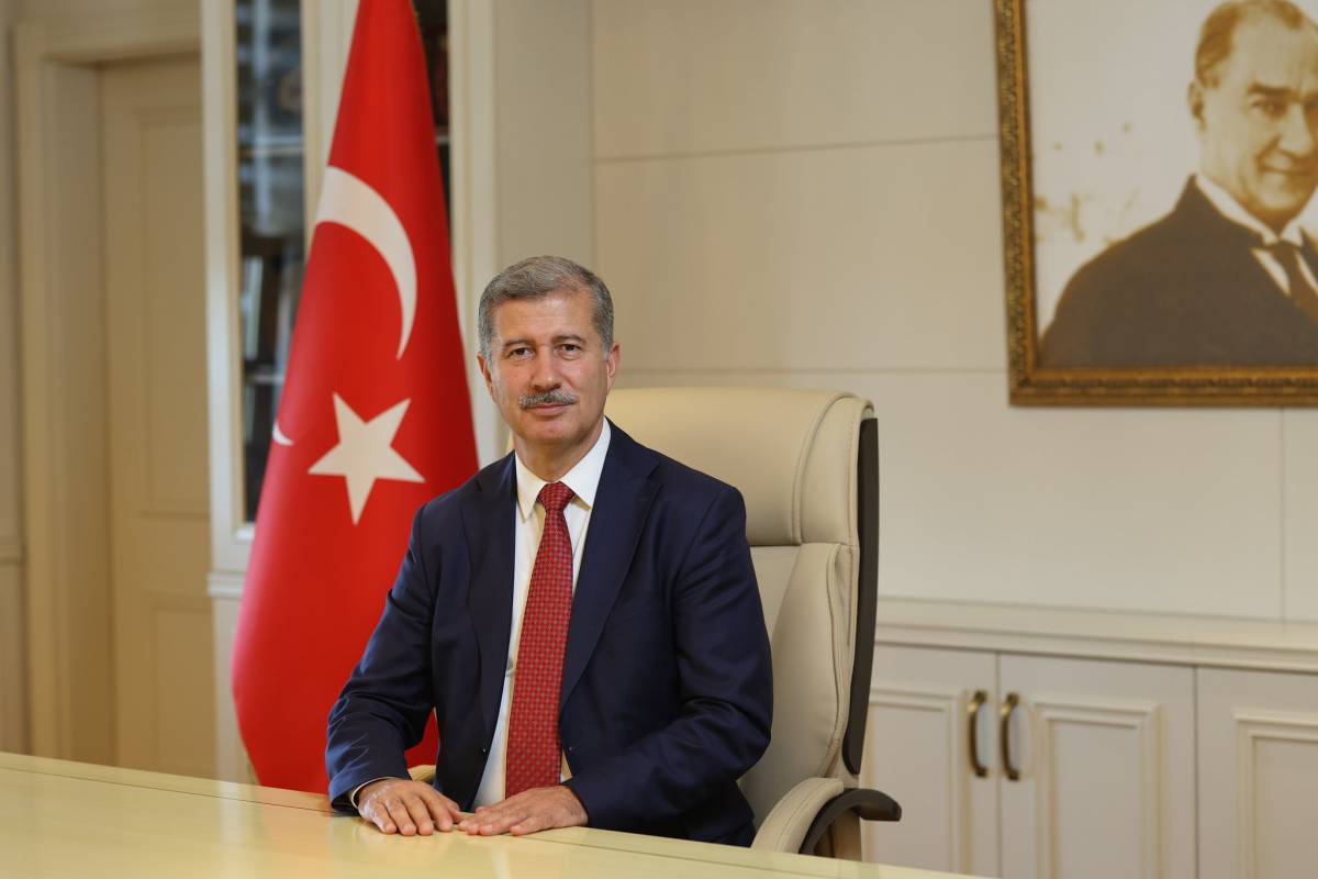 AİÇÜ’de Eğitim Kalitesi Tescillendi