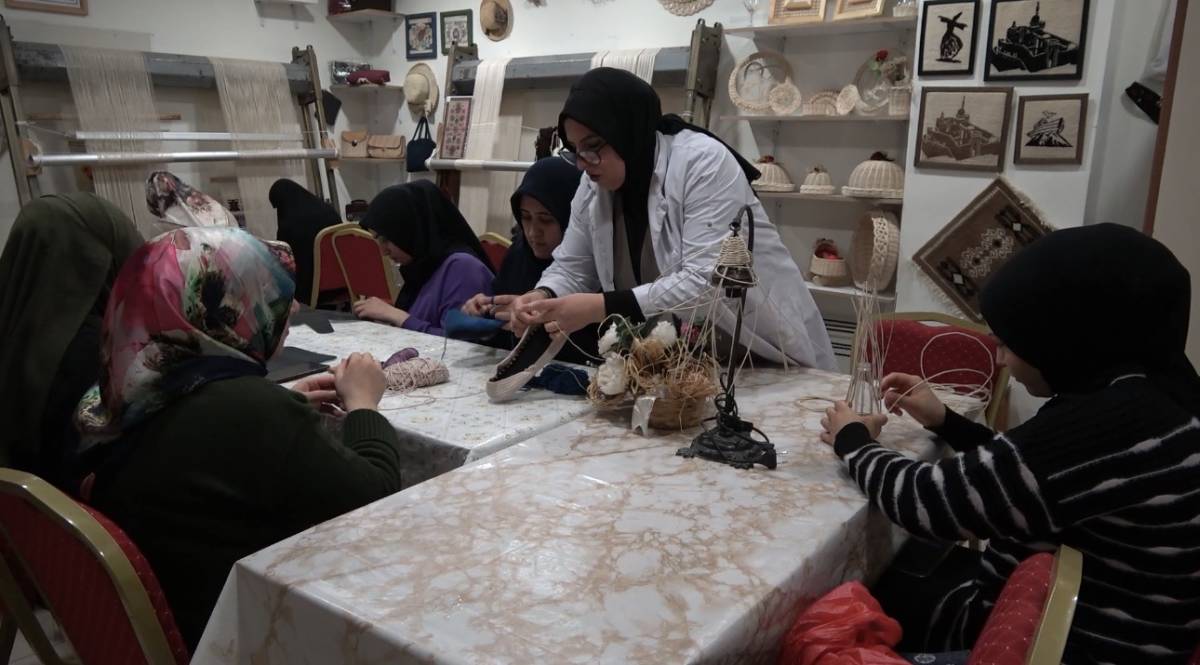 Ağrı’da Geleneksel Dokuma Kültürü Yaşatılıyor