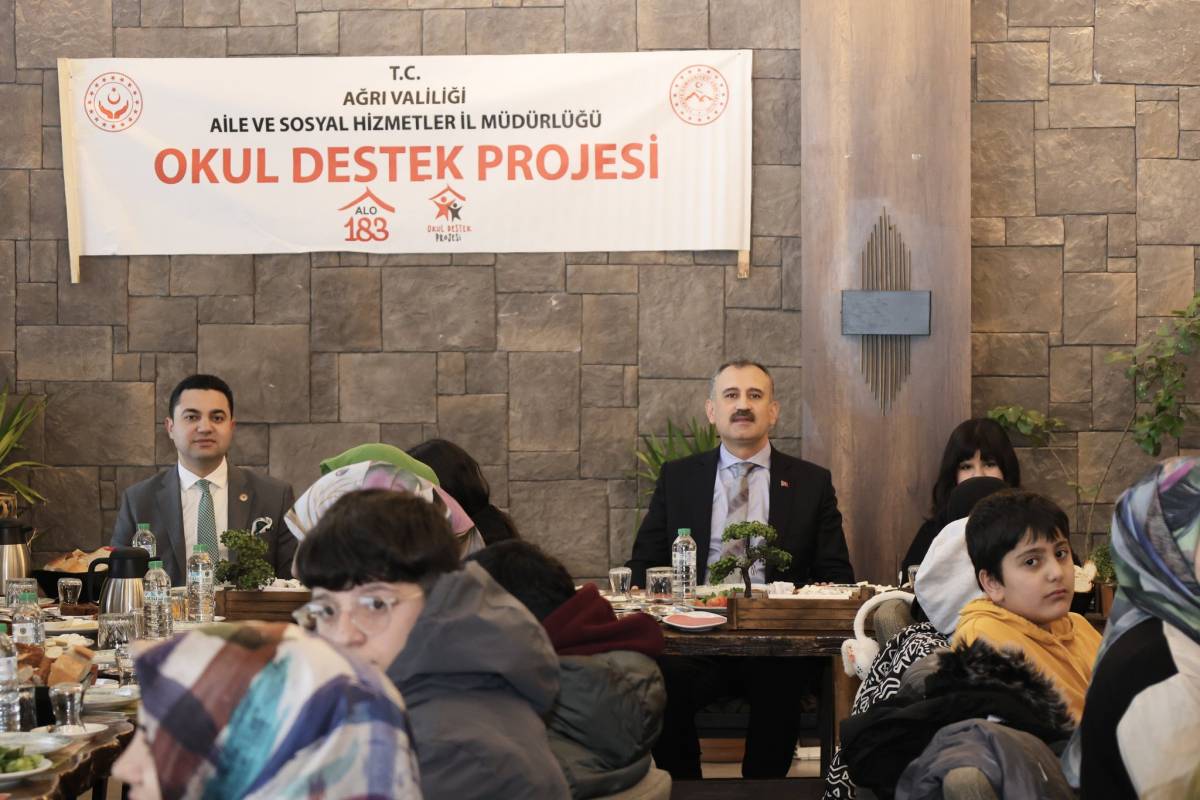 Ağrı’da Okul Destek Projesi Kapsamında Anlamlı Buluşma