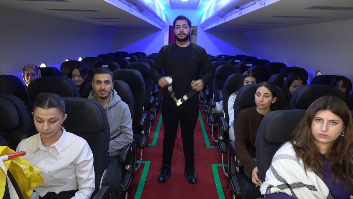 Ağrı’da öğrenciler uçuş senaryolarını sanal ortamda deneyimliyor