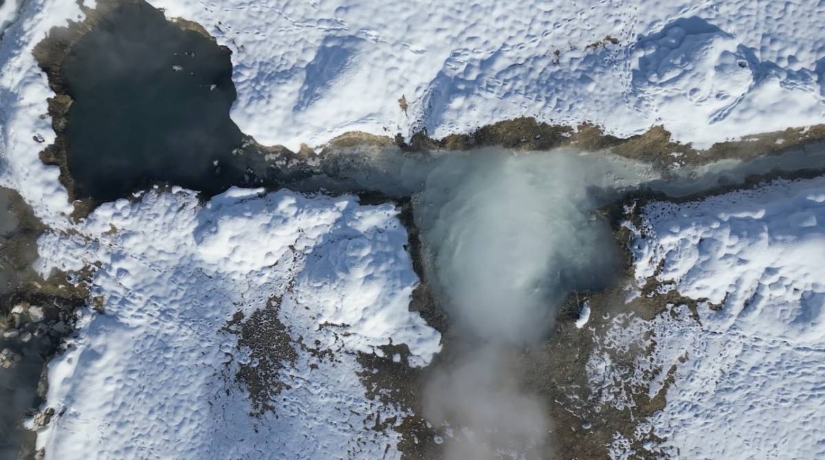 Diyadin’de kaplıca suları soğuk havada masalsı görüntüler oluşturdu