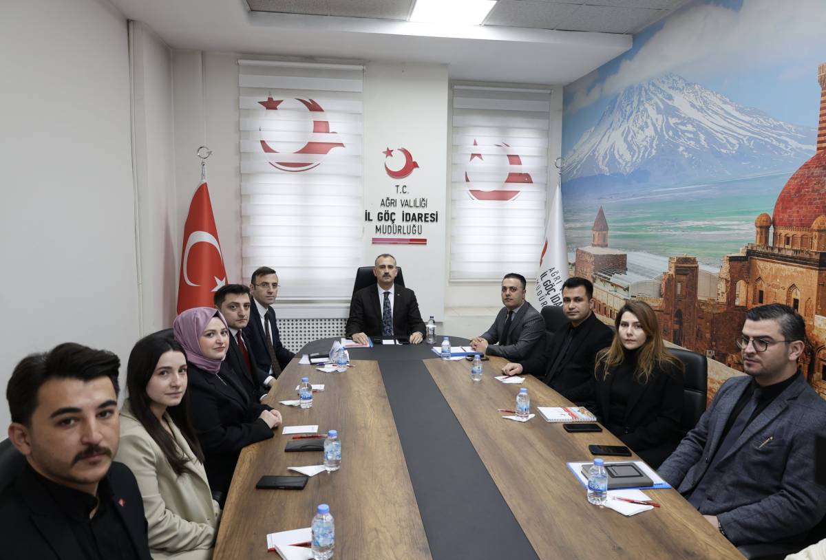 Ağrı Valisi Bozkurt, Göç İdaresi Çalışmalarını Yerinde İnceledi