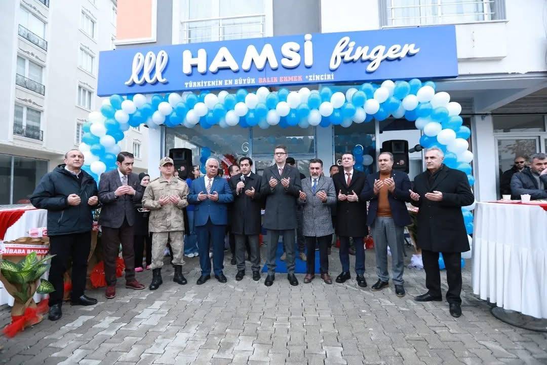 Erciş’te Hamsi Finger Hizmete Açıldı