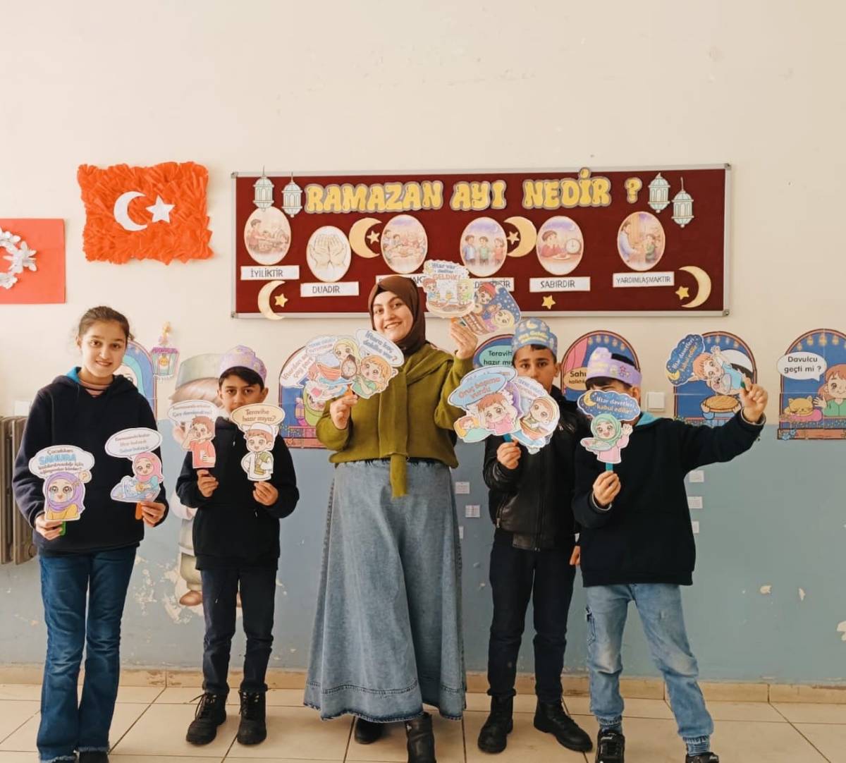 Ağrı’daki öğrenciler Ramazan ayının anlamını etkinliklerle öğreniyor