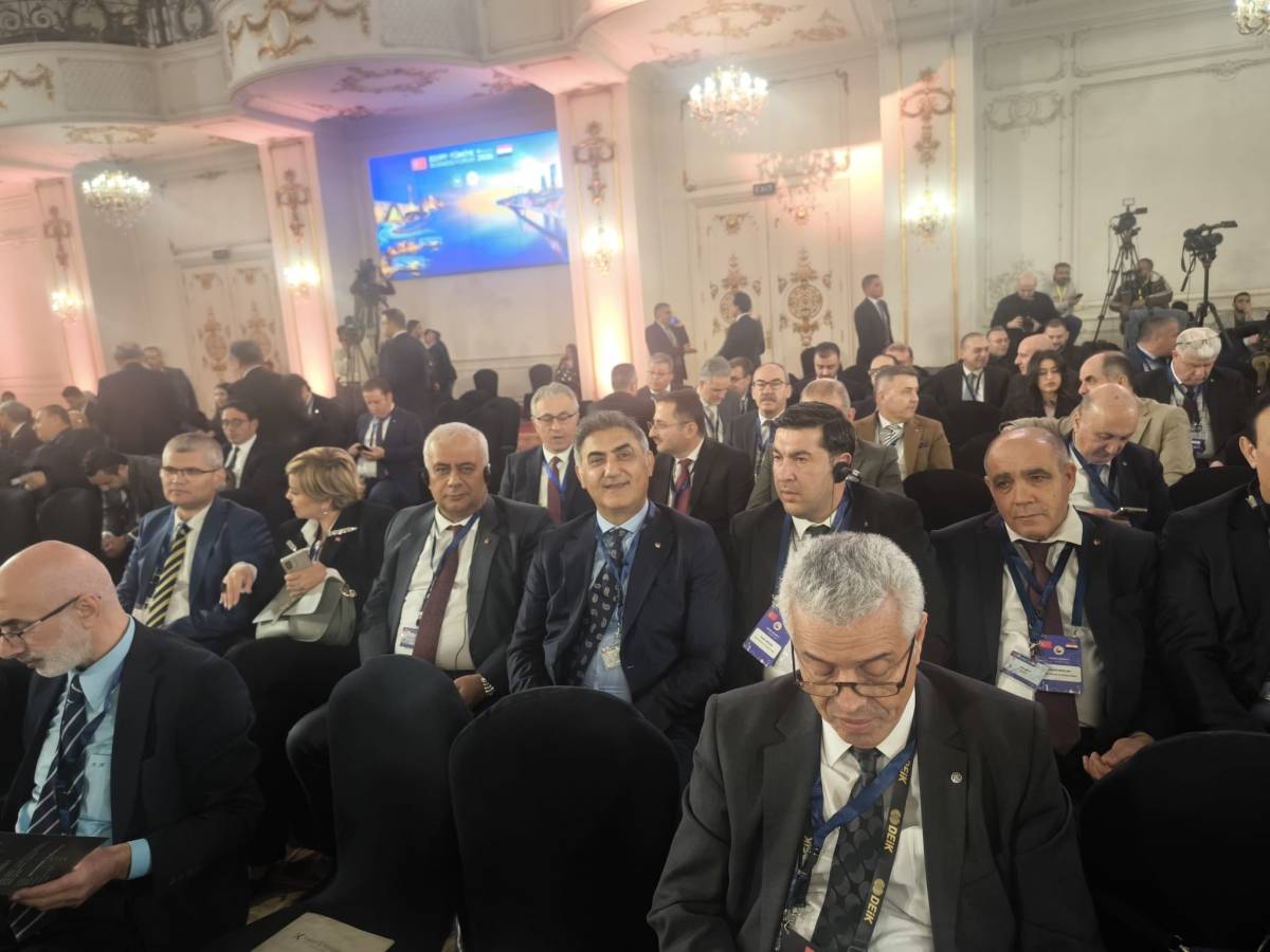 Erciş Ticaret ve Sanayi Odası Başkanı İzgi Türkiye-Mısır İş Forumu’na Katıldı