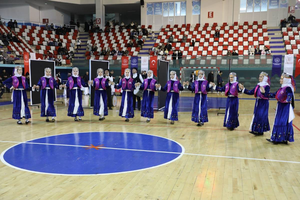 Ağrı’da Halk Oyunları İl Birinciliği Yarışmaları Tamamlandı