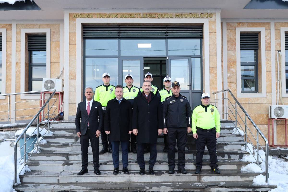 Vali Bozkurt Trafik Polisleriyle İftarda Buluştu