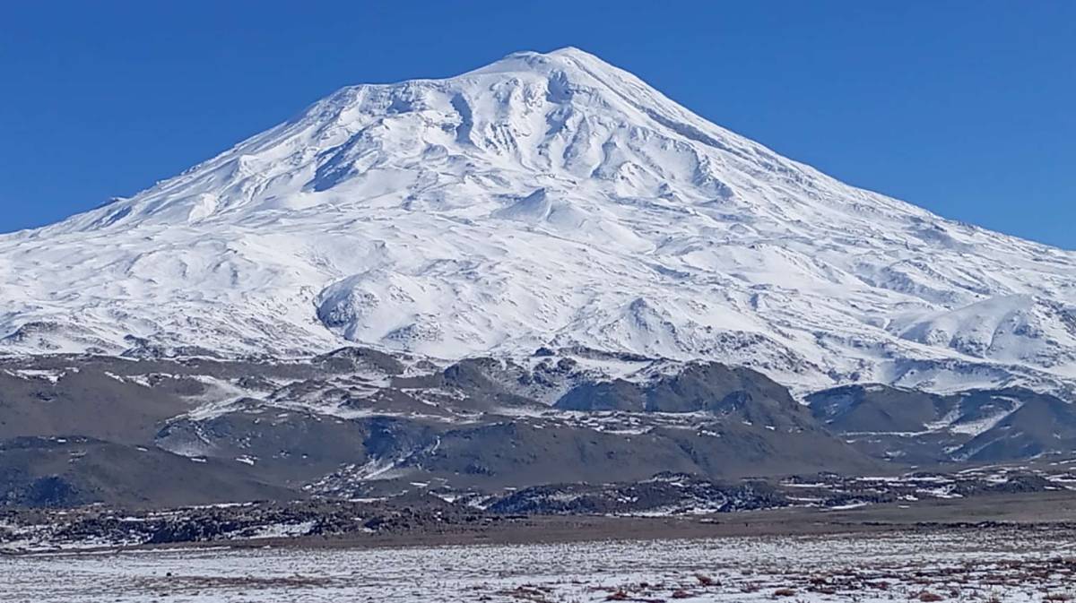 Ağrı Dağı’nın zirvesi açıldı, ortaya eşsiz manzara çıktı