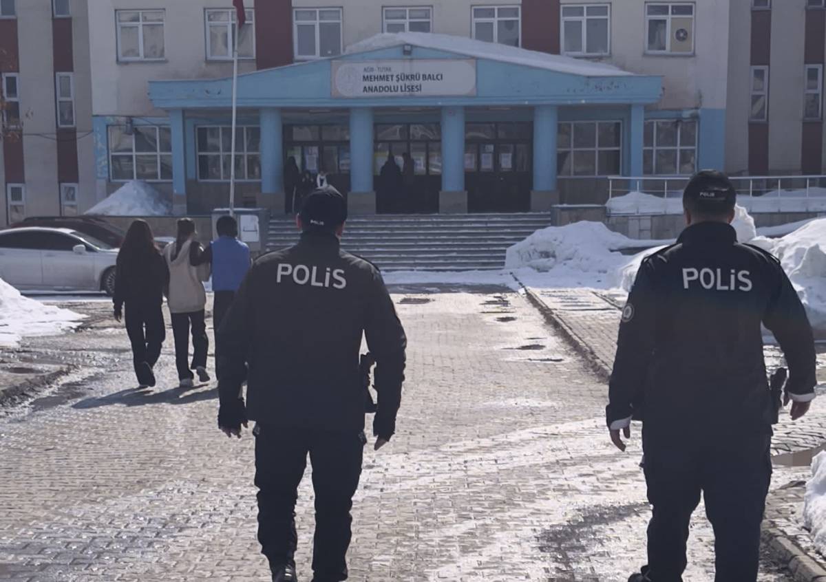 Ağrı’da okul çevrelerinde güvenlik önlemleri artırıldı