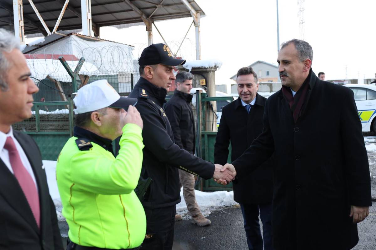 Vali Bozkurt Trafik Polisleriyle İftarda Buluştu