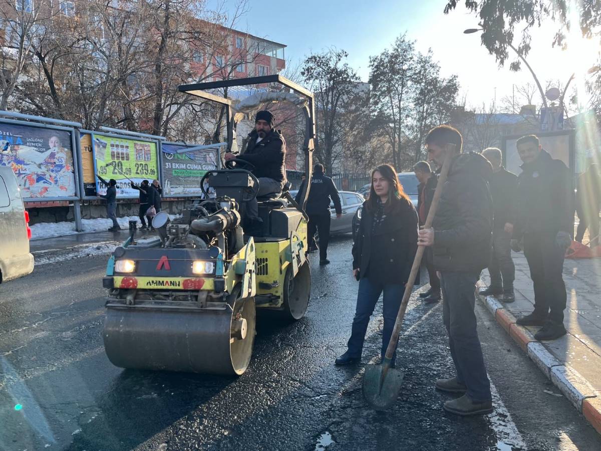 Ağrı’da çukur ve deformasyonlara hızlı müdahale