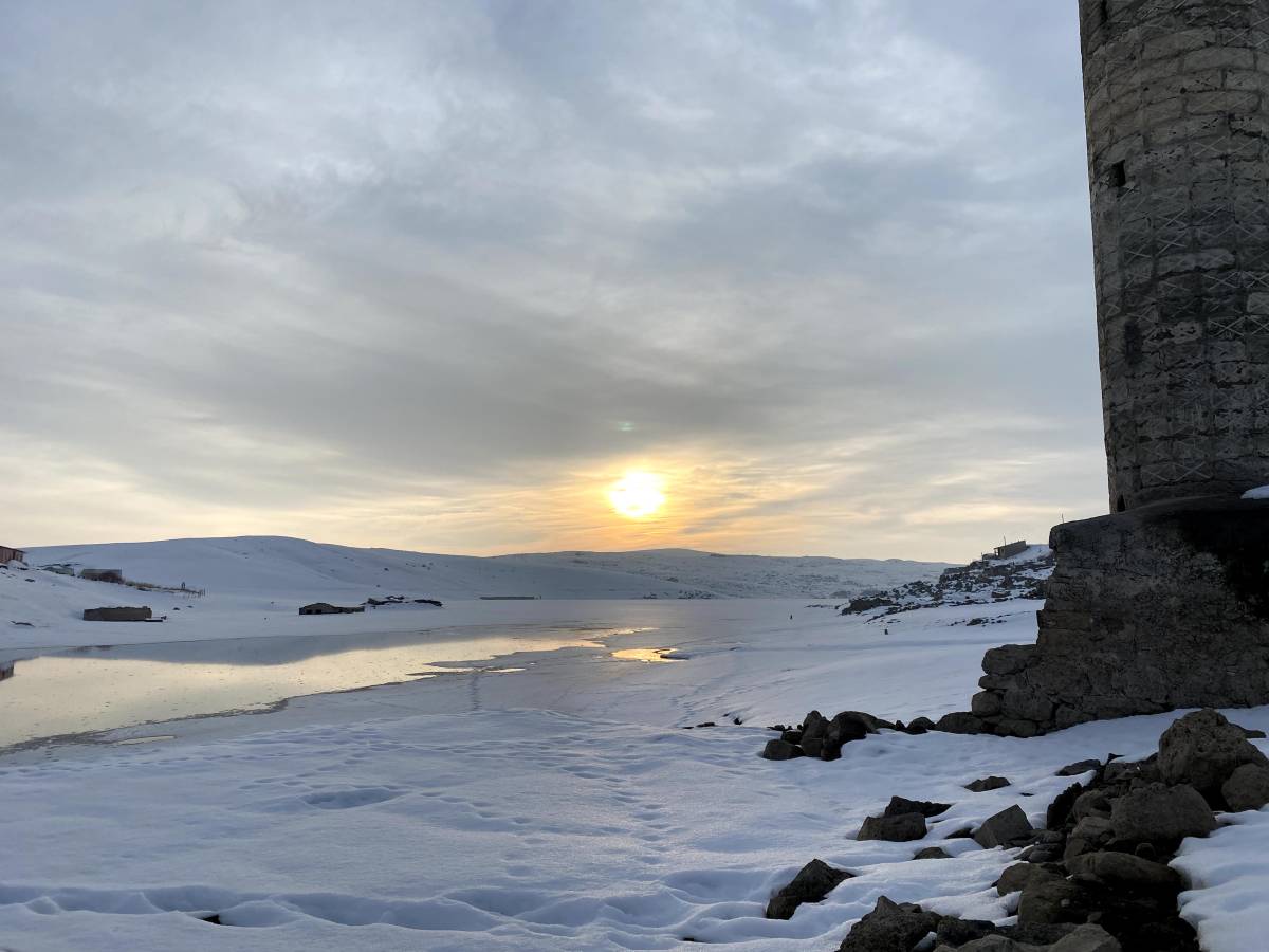 Ağrı’da gün batımı kartpostallık manzara oluşturdu