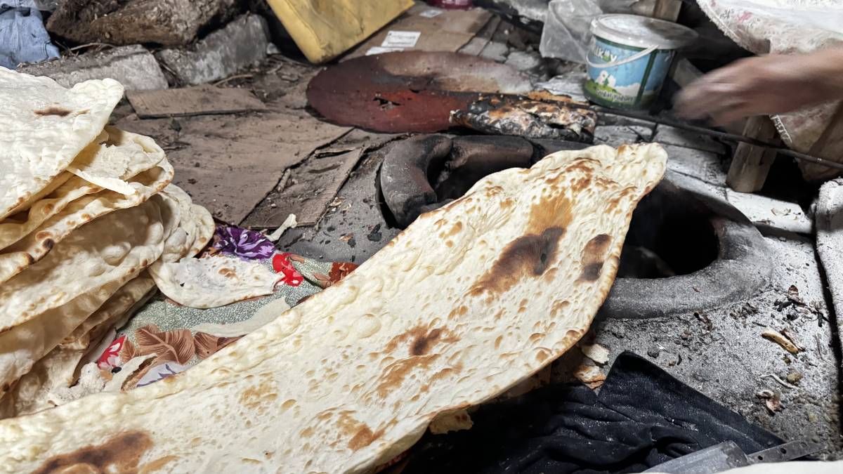 Ağrı’da Havaların Isınmasıyla Tandırlar Yeniden Yandı