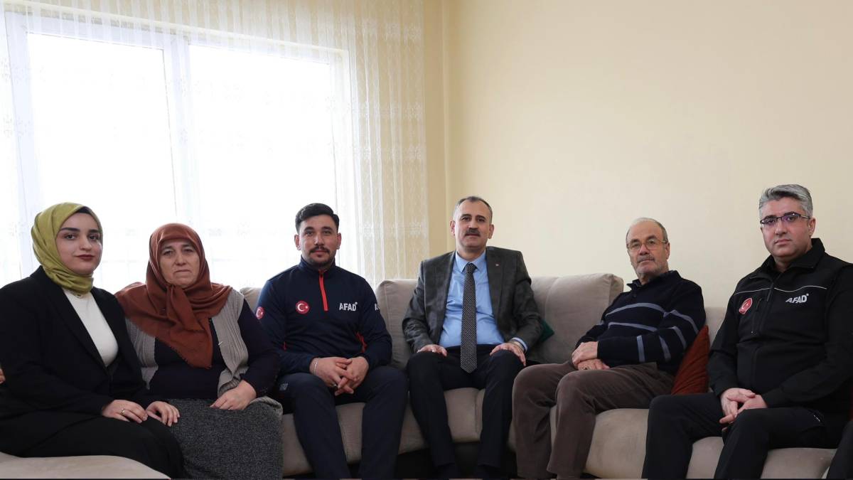 Ağrı’da 6 Şubat Depremleri Anıldı