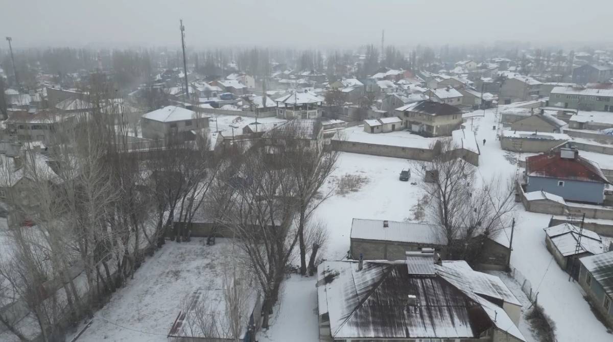 Ağrı’da Kar Gece Boyunca Etkili Oldu, Meteorolojiden Uyarı Geldi