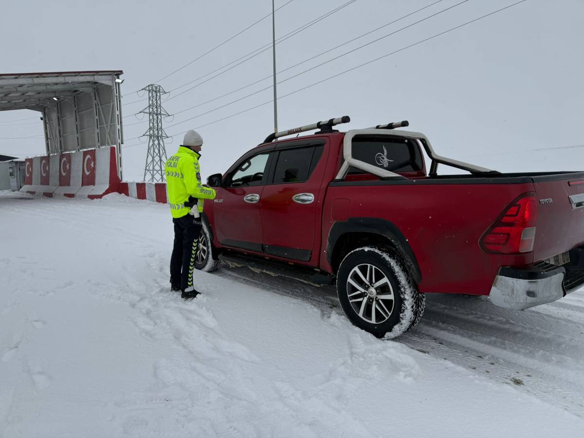 Ağrı’da trafikte kış tedbirleri artırıldı