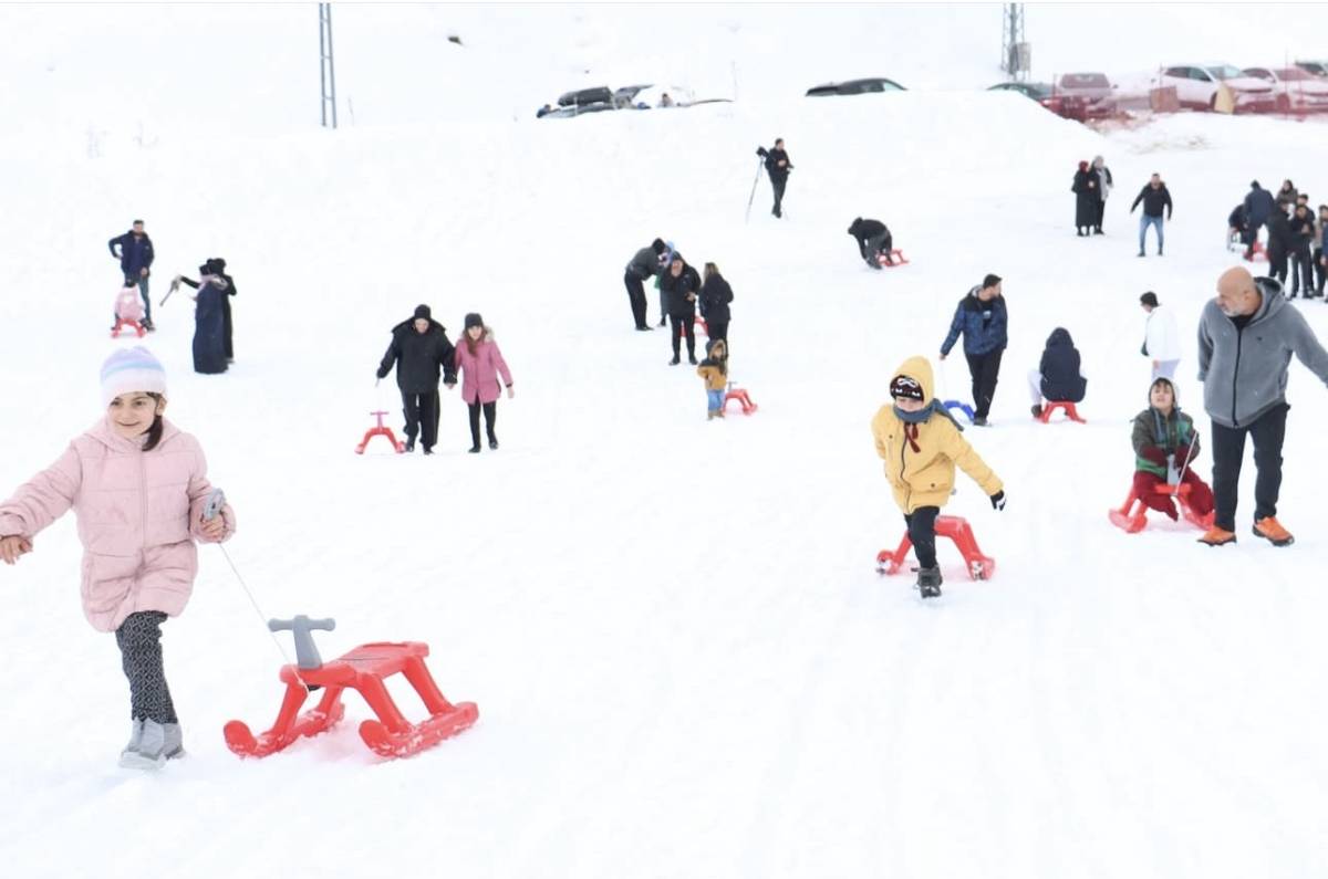 Ağrı’da Öğrenciler Küpkıran’da Engelleri Aştı