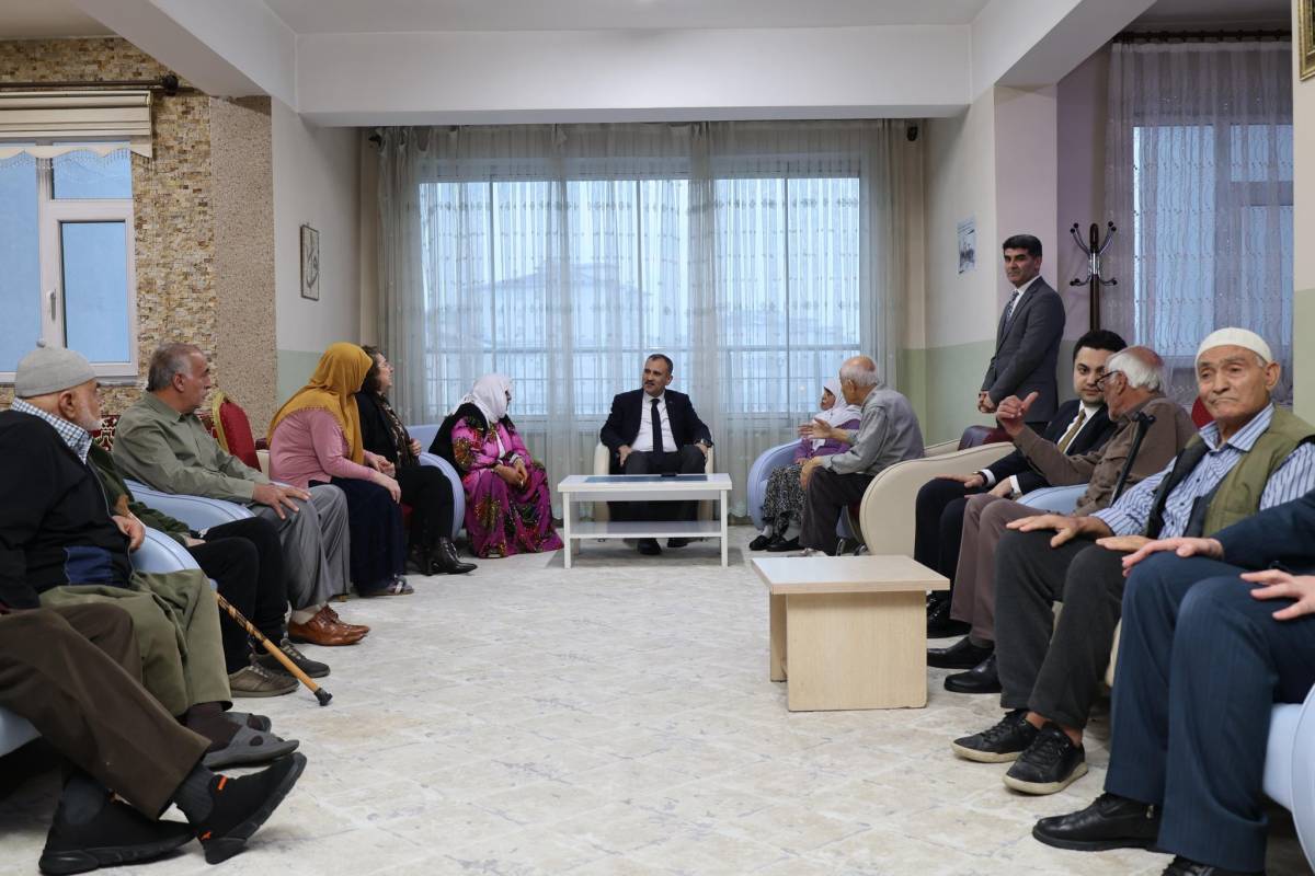 Ağrı’da Huzurevinde Ramazan Buluşması