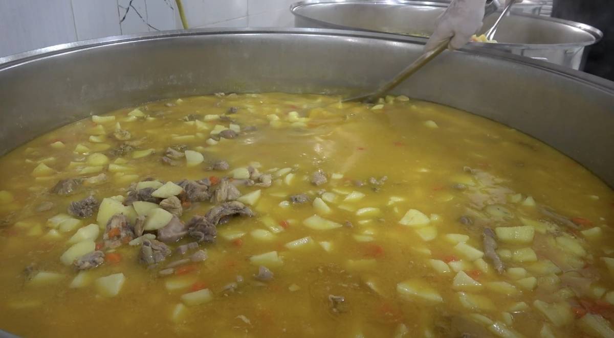 Kızılay Ağrı’da Ramazan Bereketini Her Gün 3 Bin Sofraya Ulaştırıyor