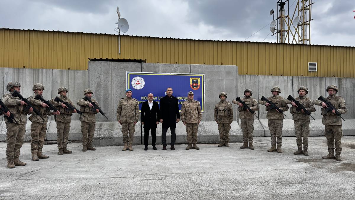 Ağrı’da 2 Bin 100 Rakımda Komandolarla İftar