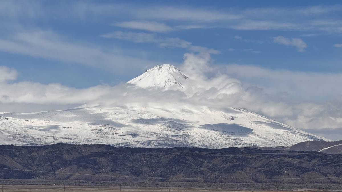 Küçük Ağrı Dağı’nda Kartpostallık Görüntü