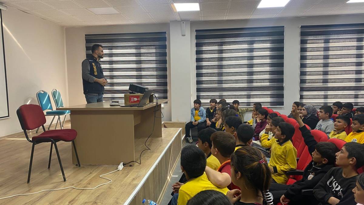 Ağrı’da Öğrencilere ve Hükümlülere Siber Güvenlik Eğitimi