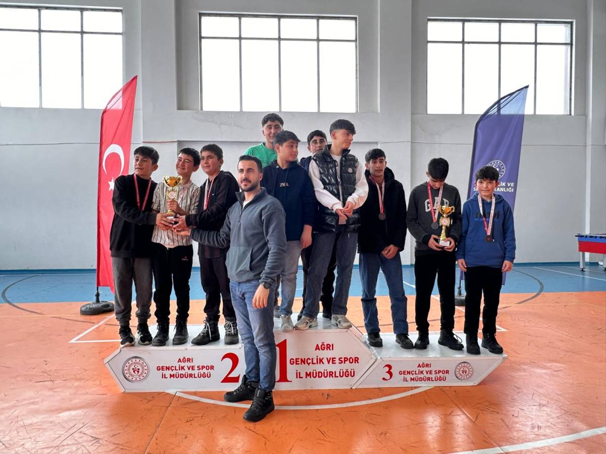 Patnos'ta Farklı Dallarda Spor Müsabakaları Gerçekleştirildi