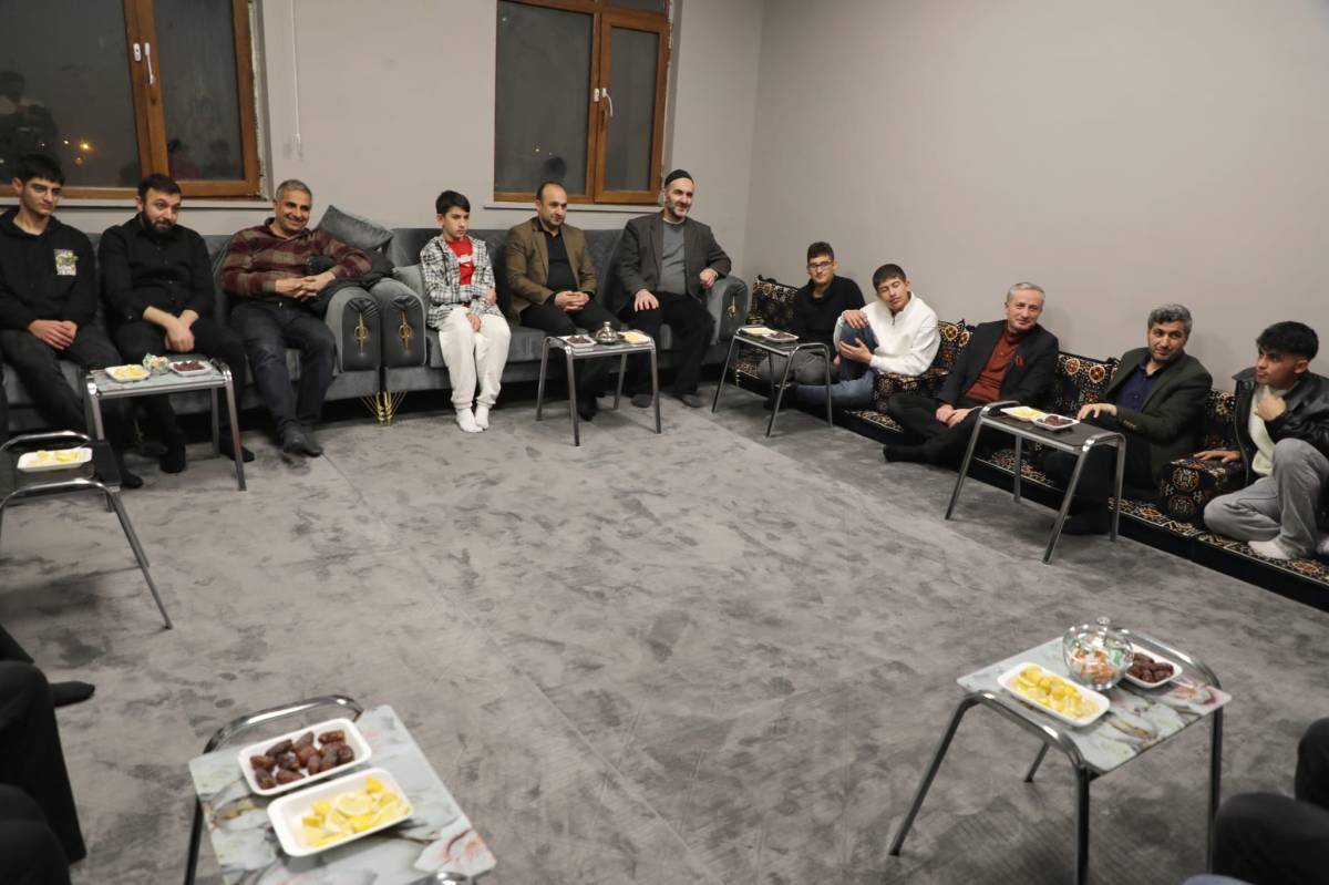 Ağrı’da “Maarifin Kalbinde Ramazan” Etkinliği Coşkuyla Gerçekleşti