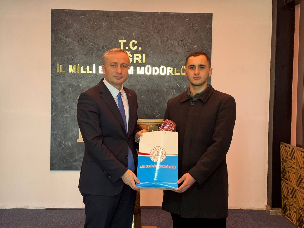 Ağrı’nın Gururu Öğrenciler Bölge Yolcusu