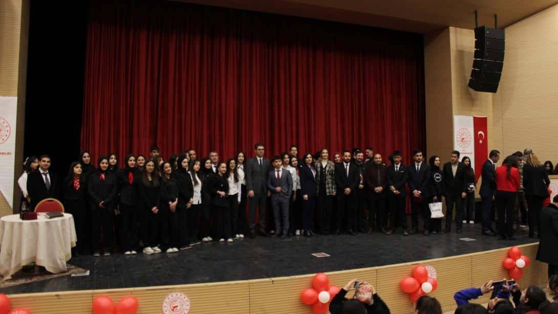 Erciş’te İstiklal Marşı’nın Kabulünün 105. Yılı Coşkuyla Anıldı