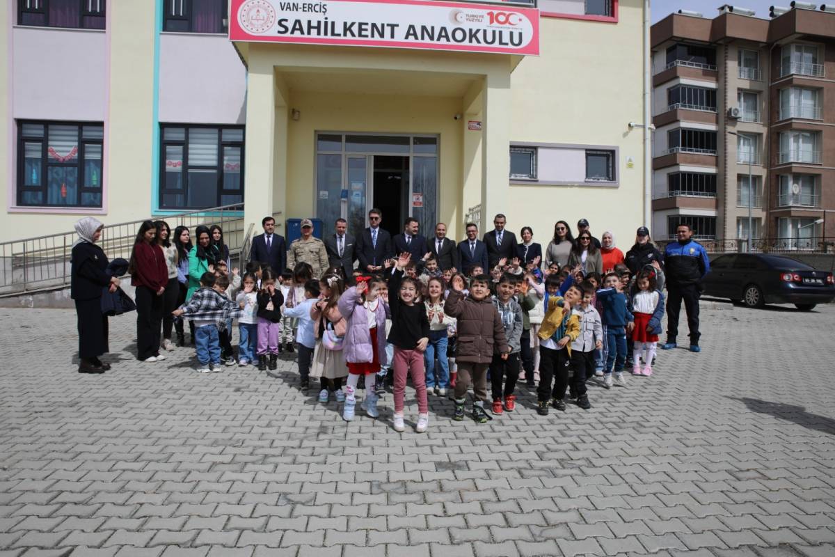 Erciş’li Miniklerden büyük davet