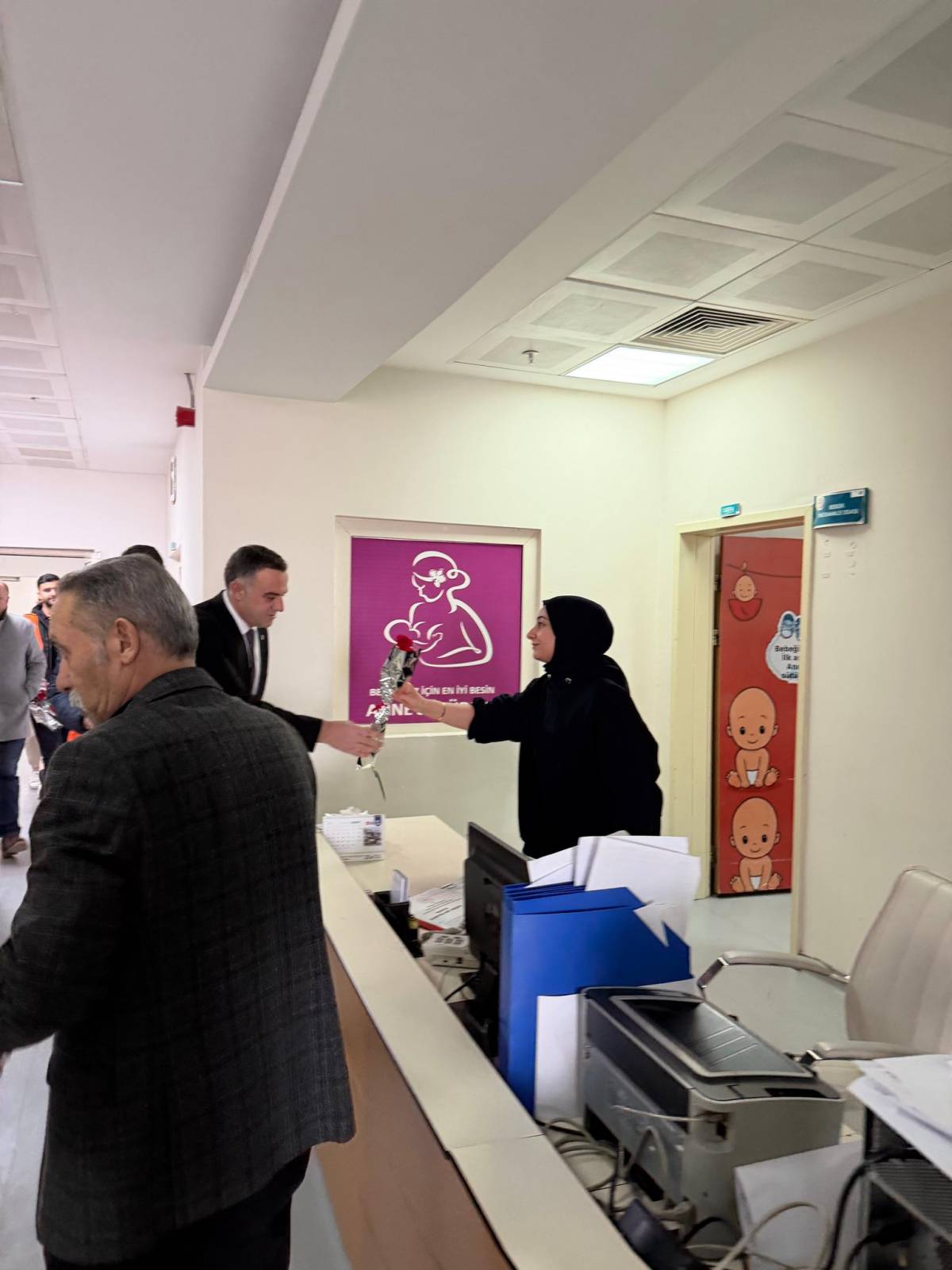 AK Parti Erciş İlçe Başkanı Çalışkan’dan Kadınlar Günü Ziyareti