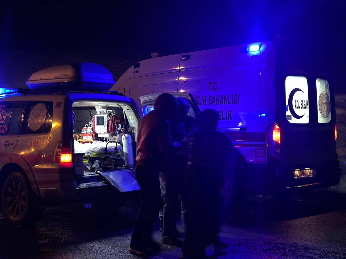 Ağrı’da Sağlık Ekipleri 66 Yaşındaki Hasta İçin Seferber Oldu