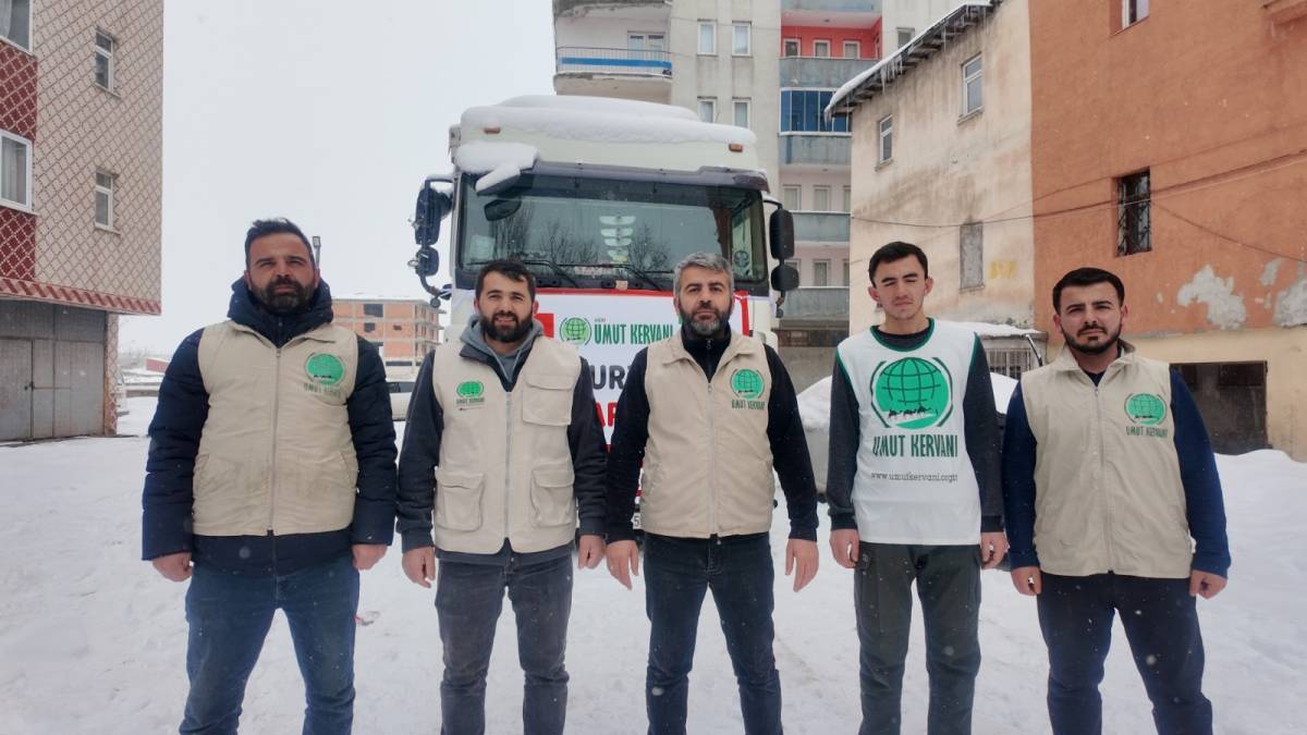 Ağrı’dan Suriye’ye yardım eli
