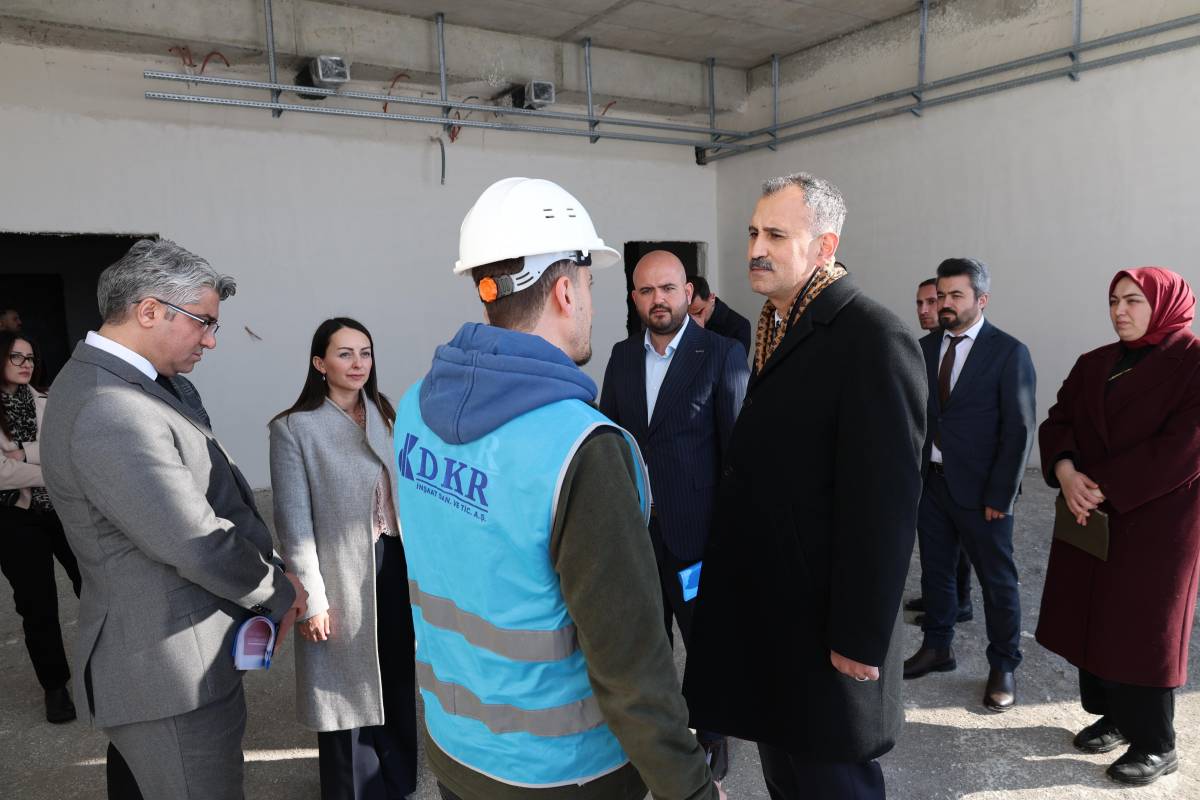 Ağrı’da deprem izolatörlü ilk hastane yükseliyor