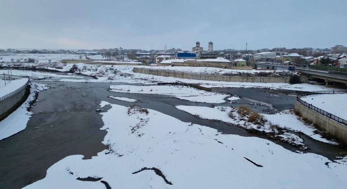 Ağrı’da bahar beklentisi yerini dondurucu soğuğa bıraktı