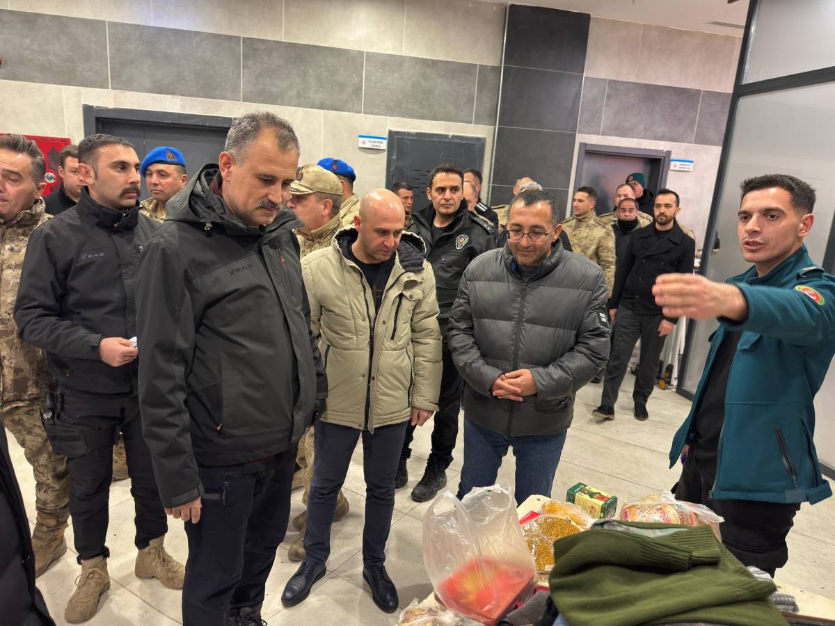 Ağrı’da sınır hattında kritik inceleme