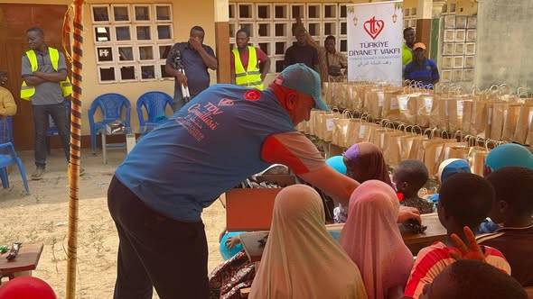 Türkiye Diyanet Vakfı Ağrı’dan Togo’ya Uzanan İyilik Eli