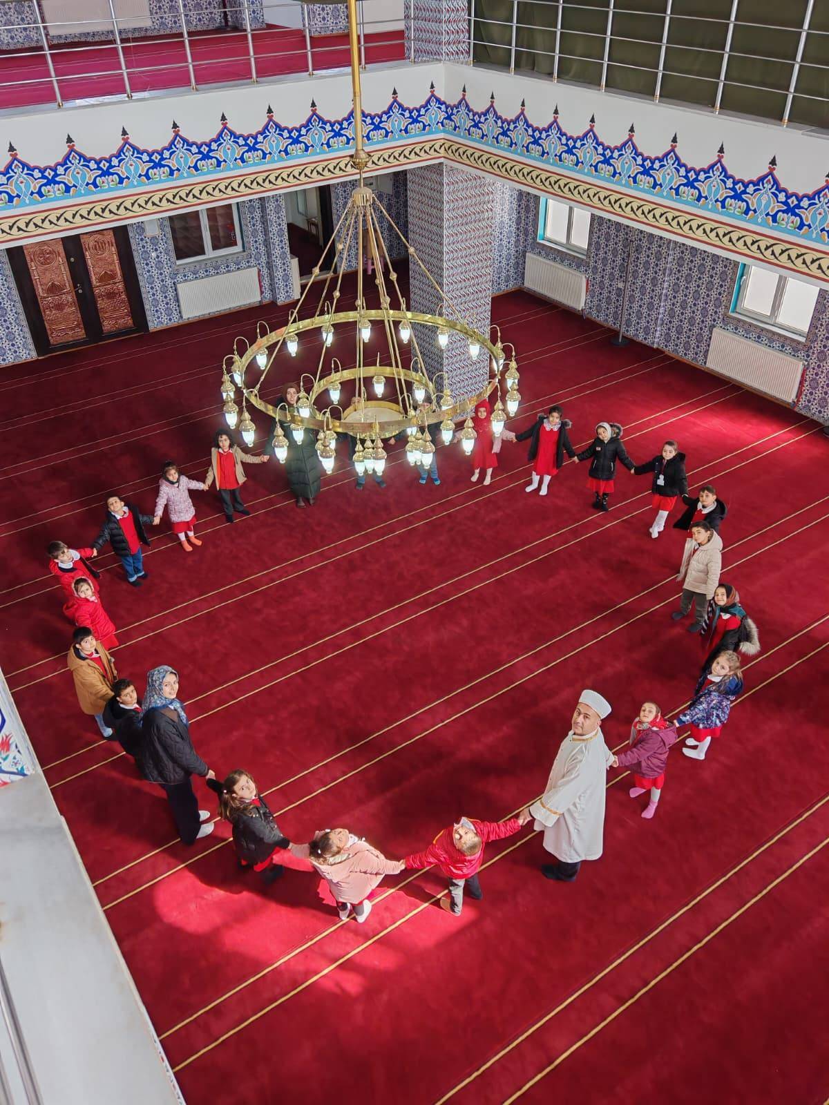 Ağrı’da öğrenciler camilerde Ramazan’ın manevi atmosferini yaşıyor