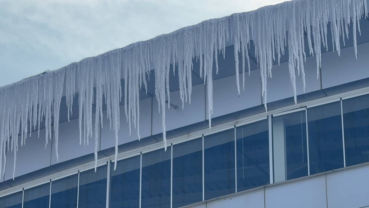 Ağrı’da hava yeniden buz kesti