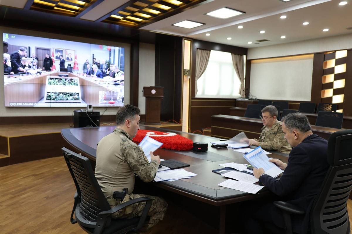 Vali Bozkurt, “Ramazan Bayramı Tedbirleri” toplantısına katıldı