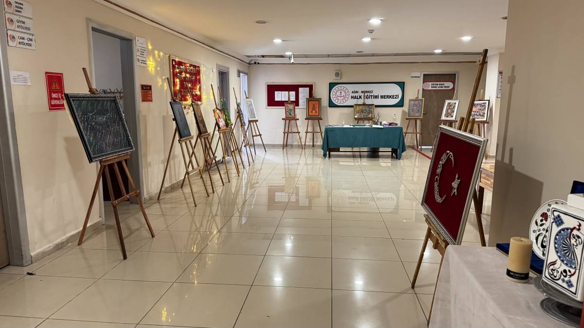 Peygamber Efendimizin doğumunun 1500. yılına özel sergi Ağrı’da açıldı