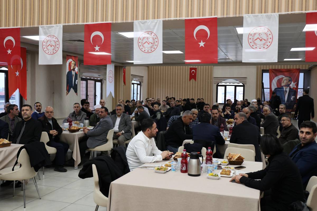 Ağrı’da din görevlileriyle iftar buluşması