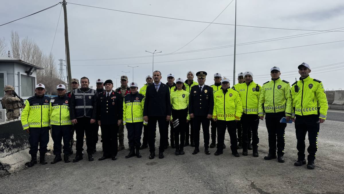 Ağrı’da bayram öncesi tedbirler artırıldı: 4 bin personel sahada