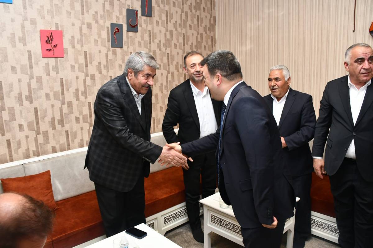 Patnos’ta Geleneksel Bayramlaşma Töreni Düzenlendi