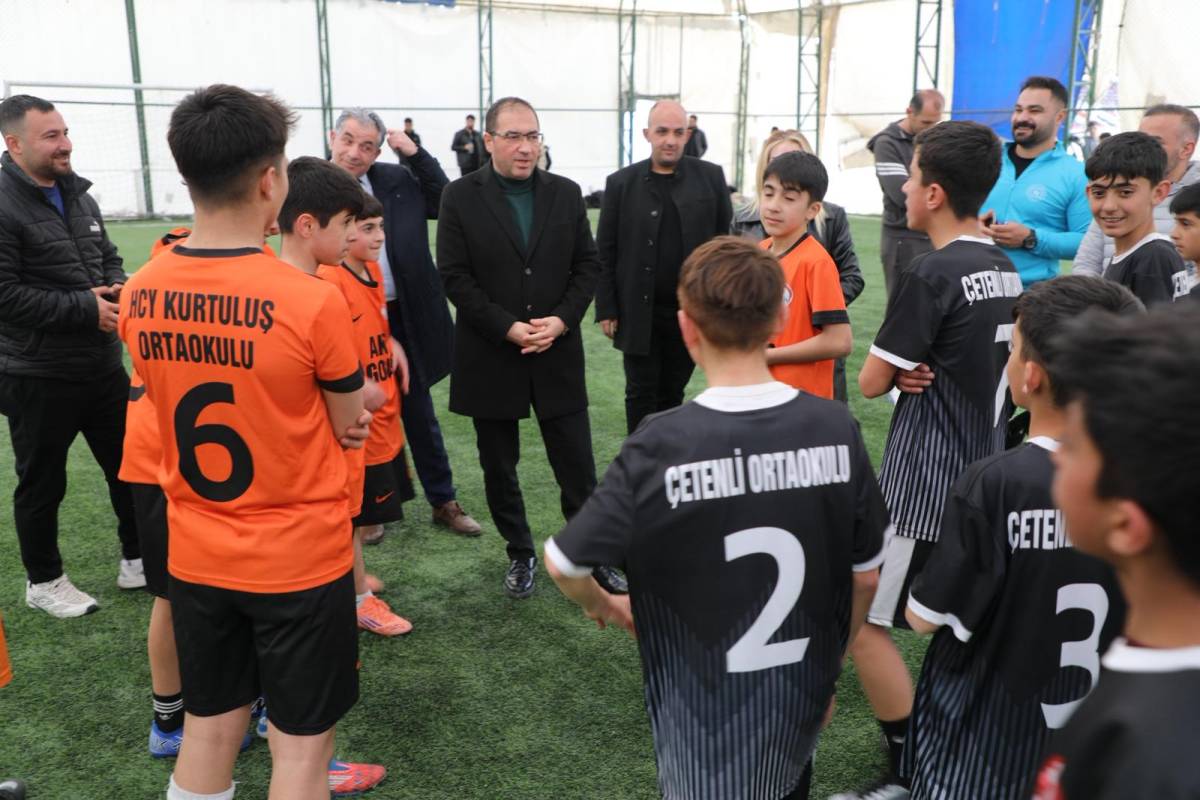 Ağrı’da spor yatırımları yerinde incelendi