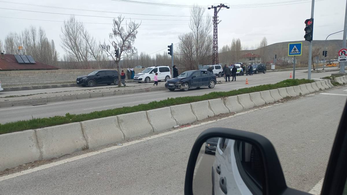 Erciş–Patnos Karayolunda Trafik Kazası